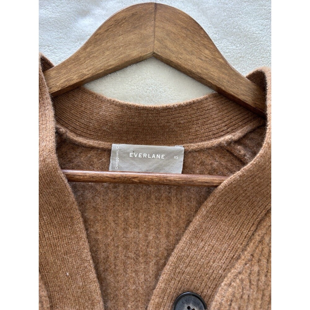 Everlane Womens Cardigan XS Felted Merino Sweater Chunky KNIT DEEP CAMEL COLOR - Picture 13 of 15